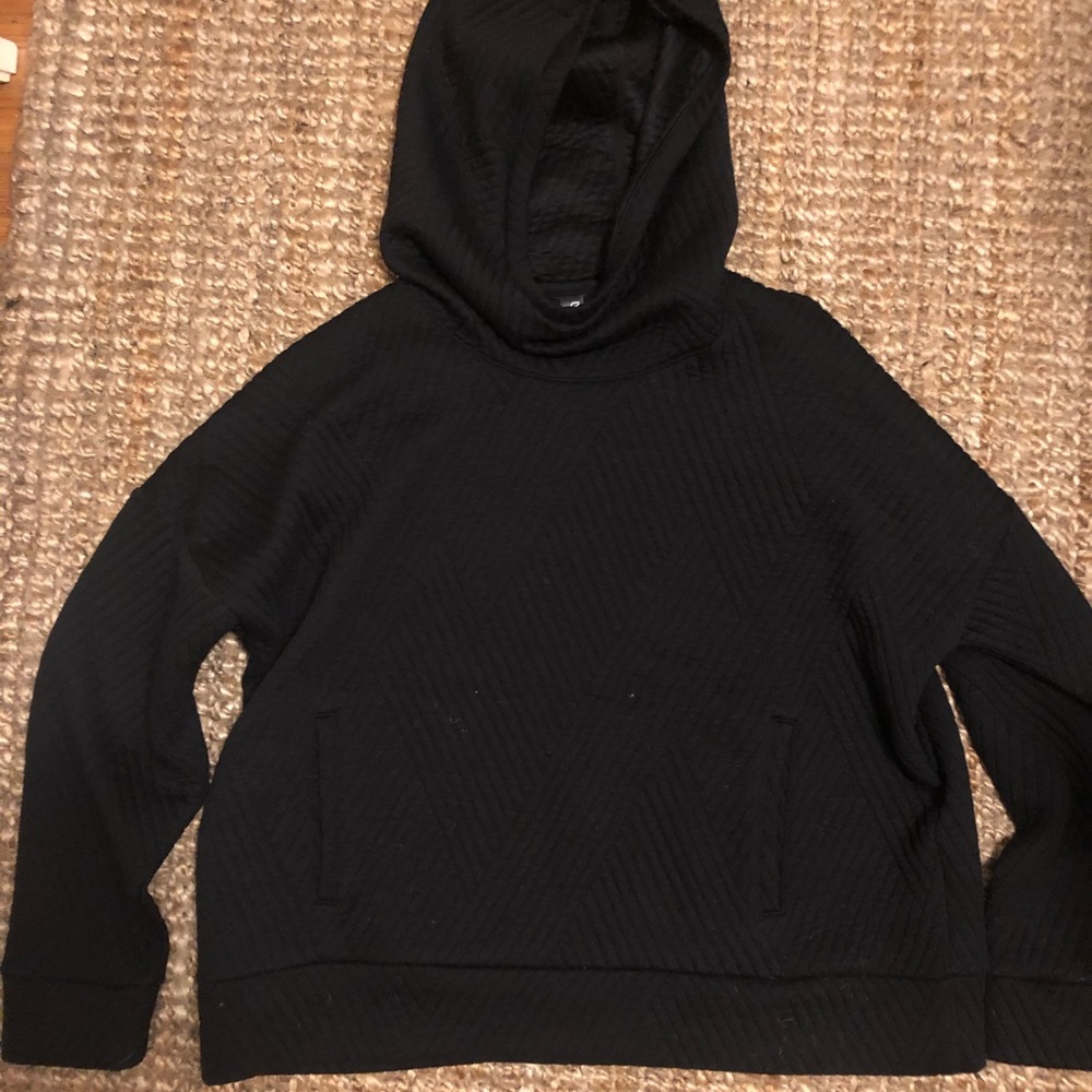 Gap fit cowl neck black hoodie